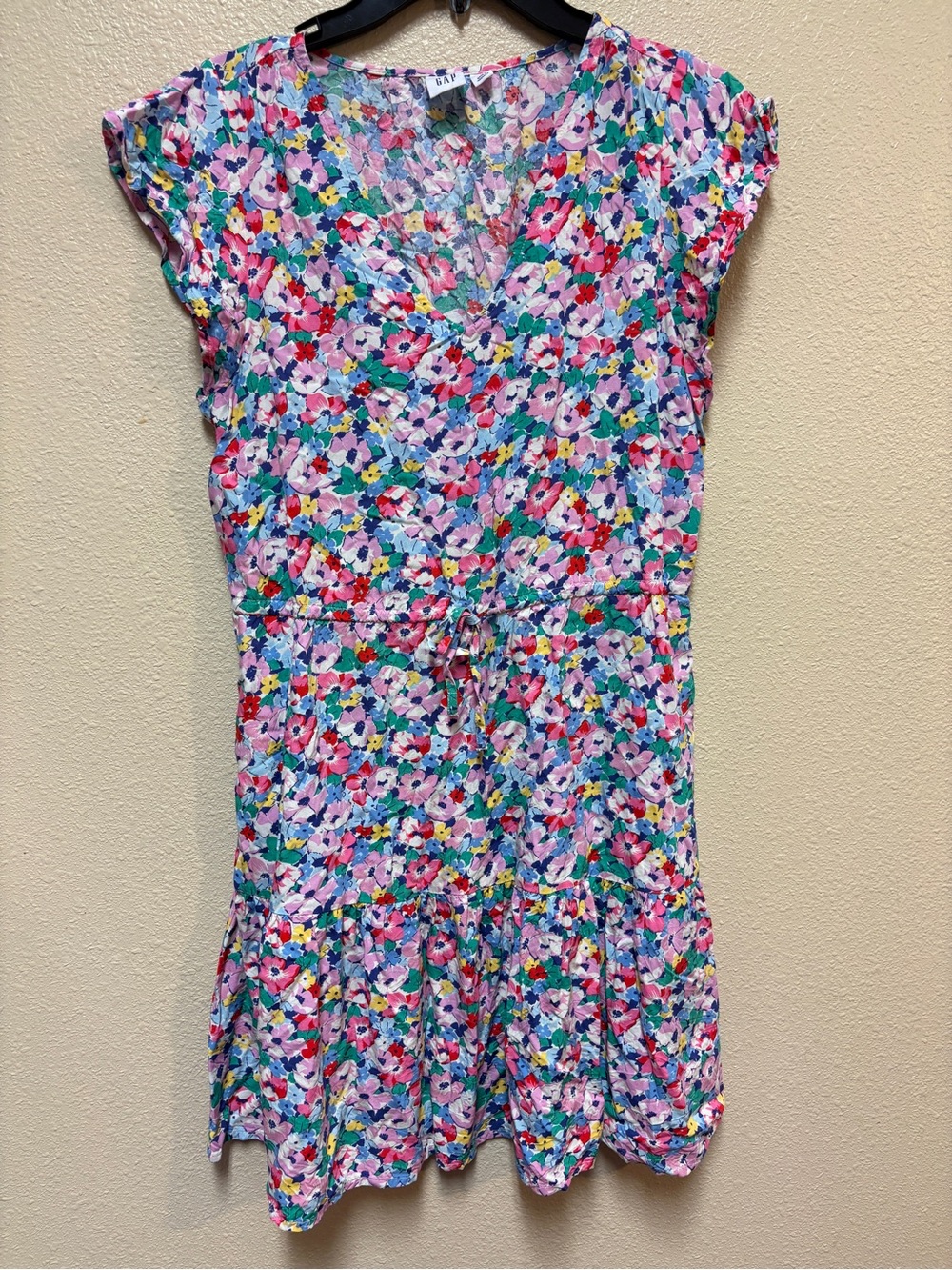 GAP Floral V-Neck Dress Top in Pink, Green, Blue, Yellow, Red